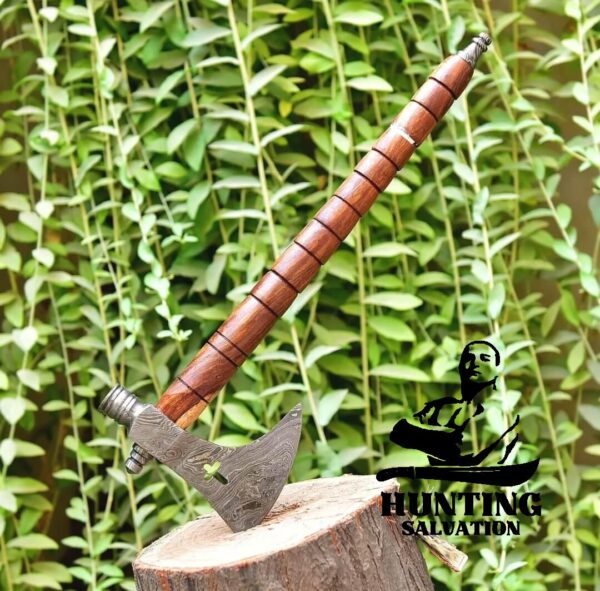 BEST HATCHET FOR SPLITTING WOOD