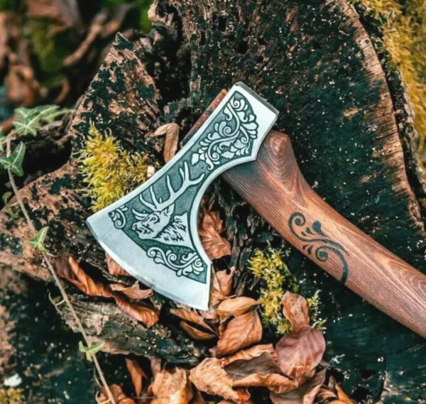 BEST HUNTING HATCHET